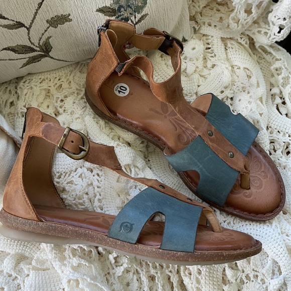 Born leather sandals size 10 - Picture 3 of 7